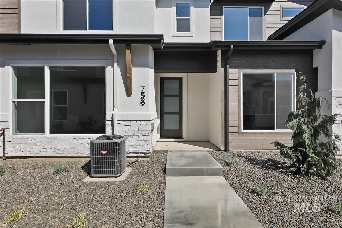 MLS #98983186 image #0