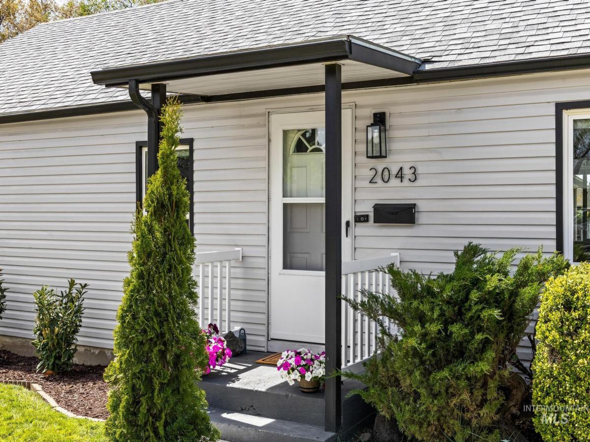 MLS #98983383 image #0