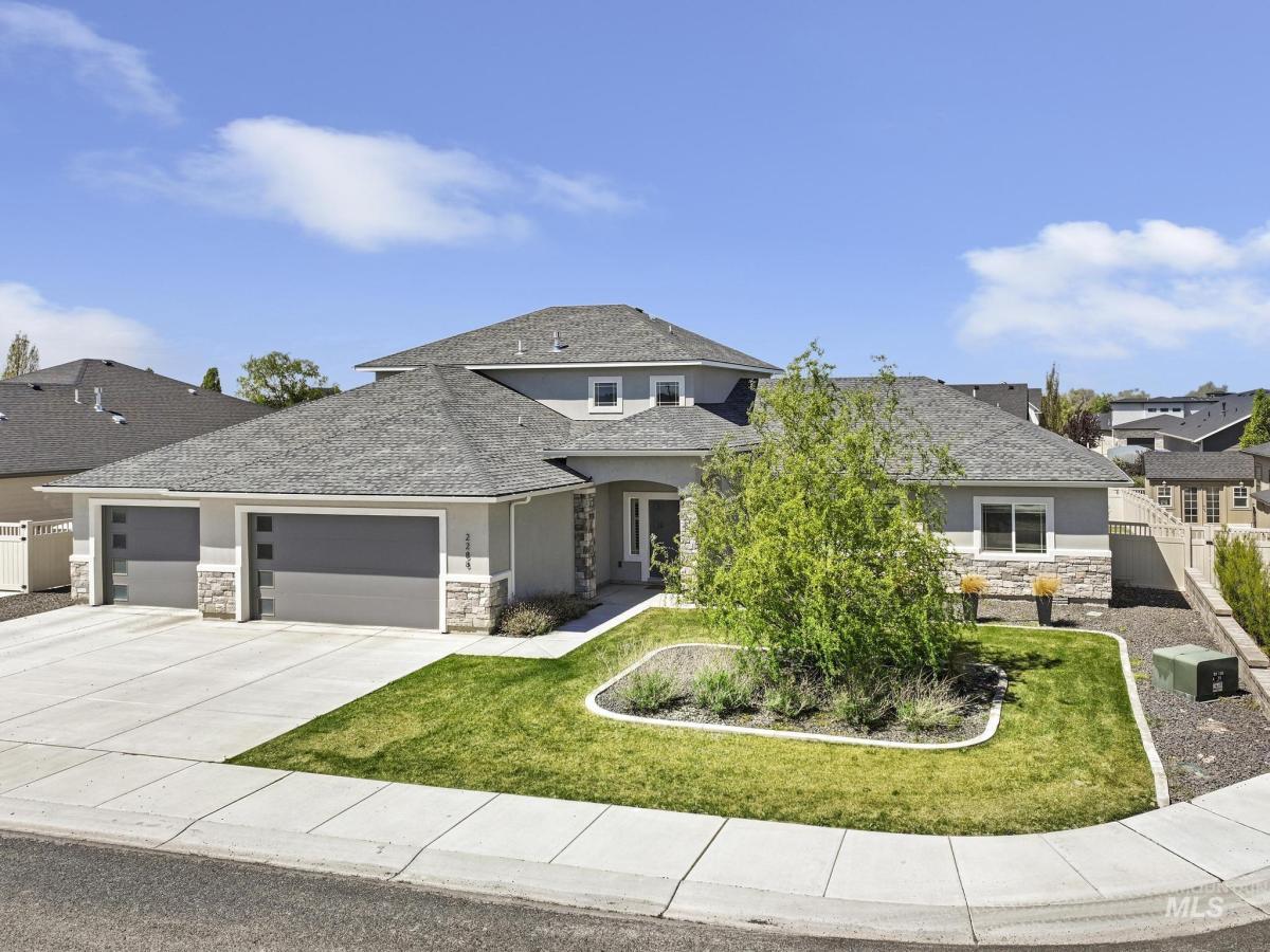 MLS #98983404 image #0