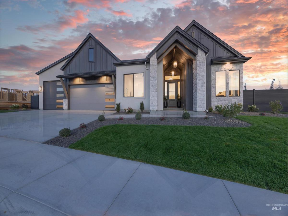 MLS #98983607 image #0