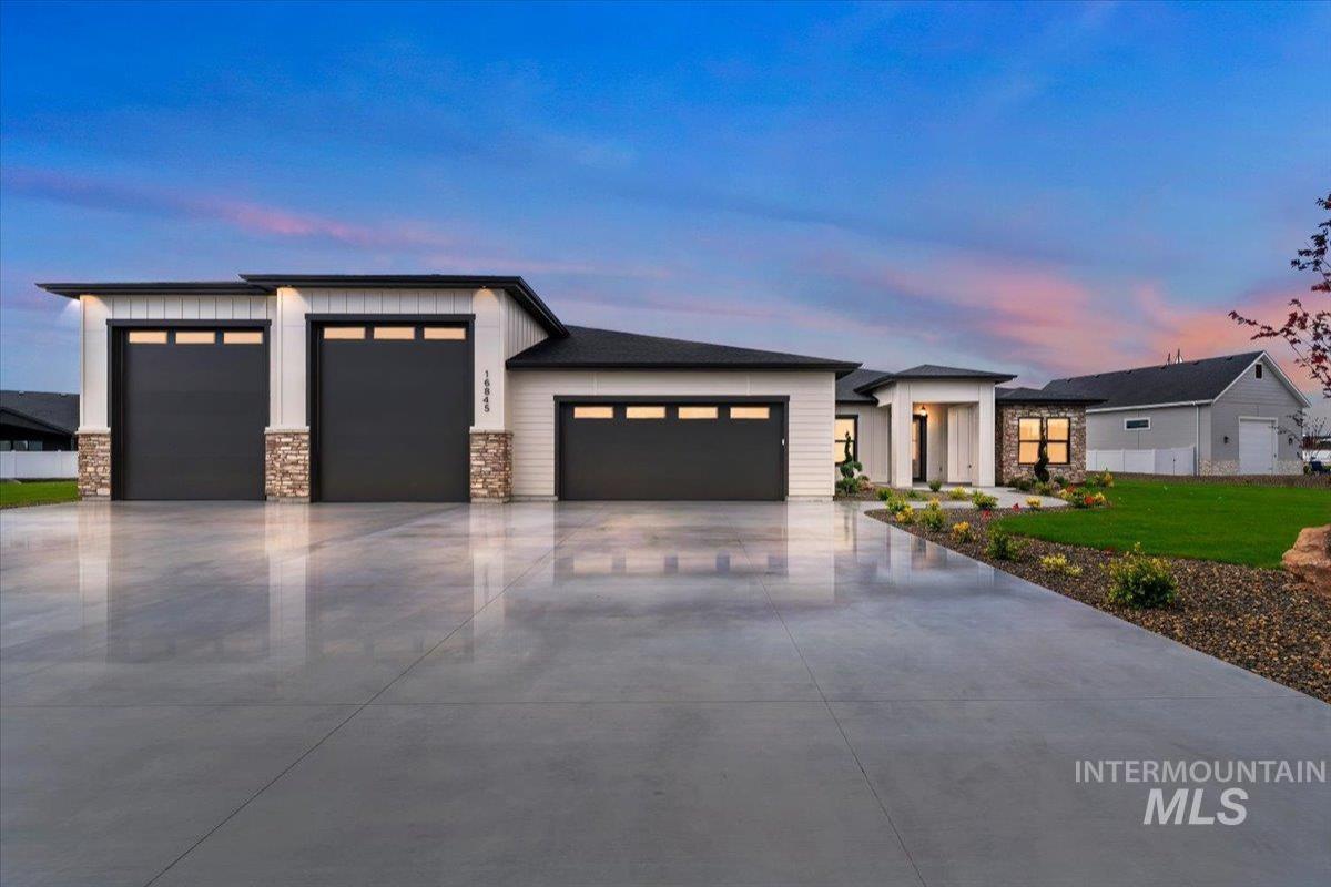 MLS #98983625 image #0