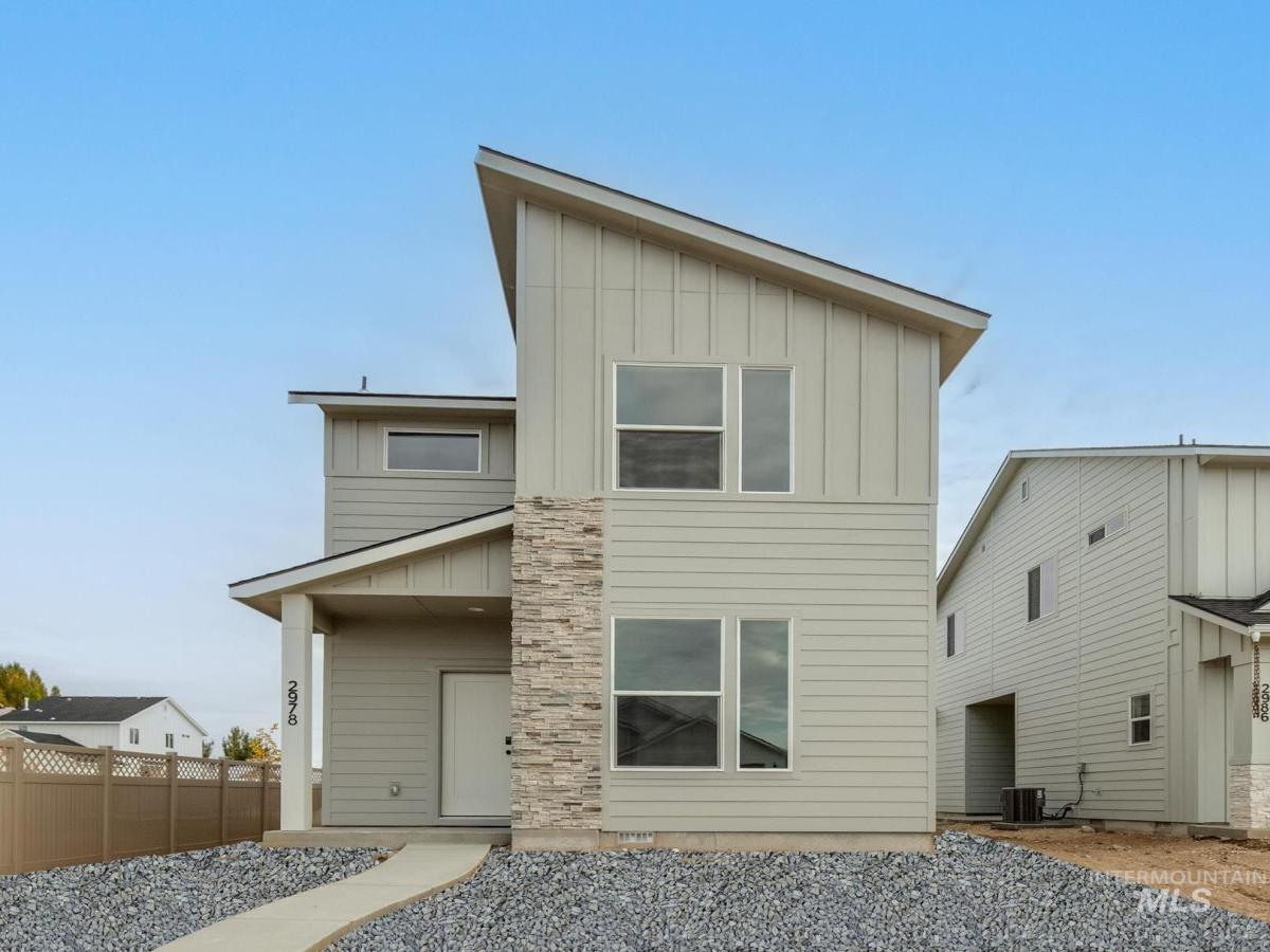 MLS #98983680 image #0