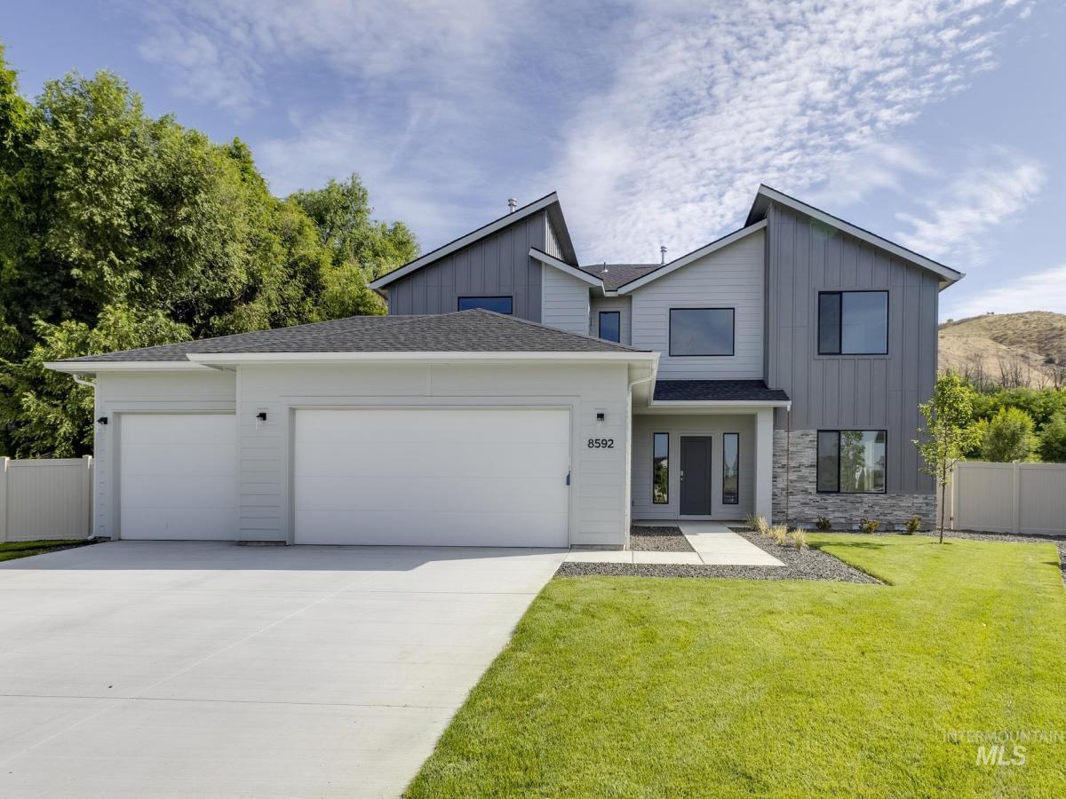 MLS #98983755 image #0