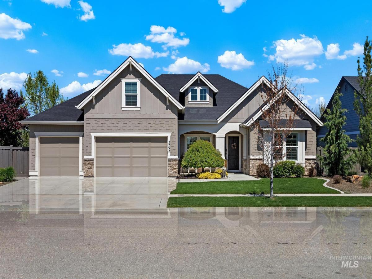 MLS #98984063 image #0