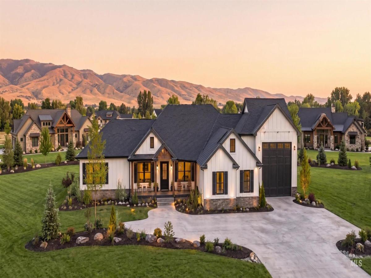 MLS #98985039 image #0