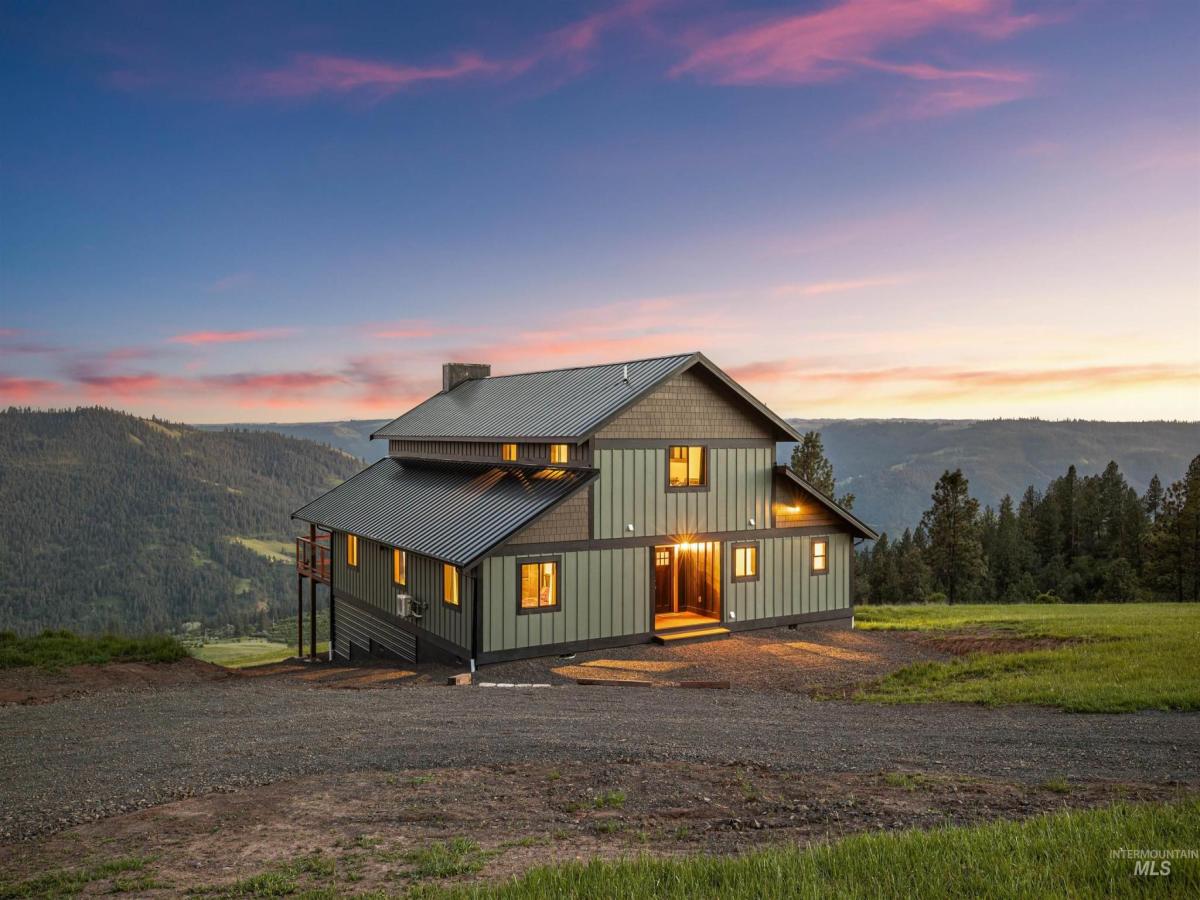 MLS #98985092 image #0