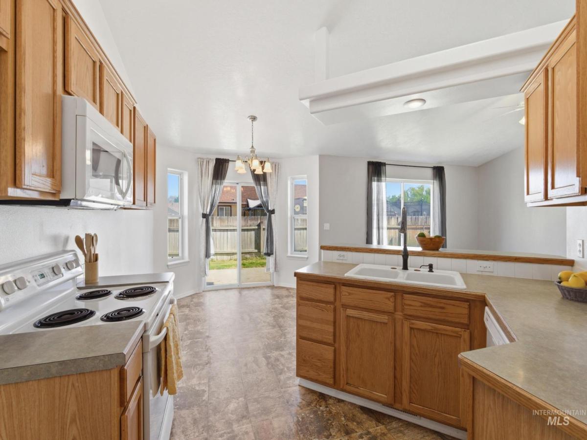 MLS #98985227 image #0