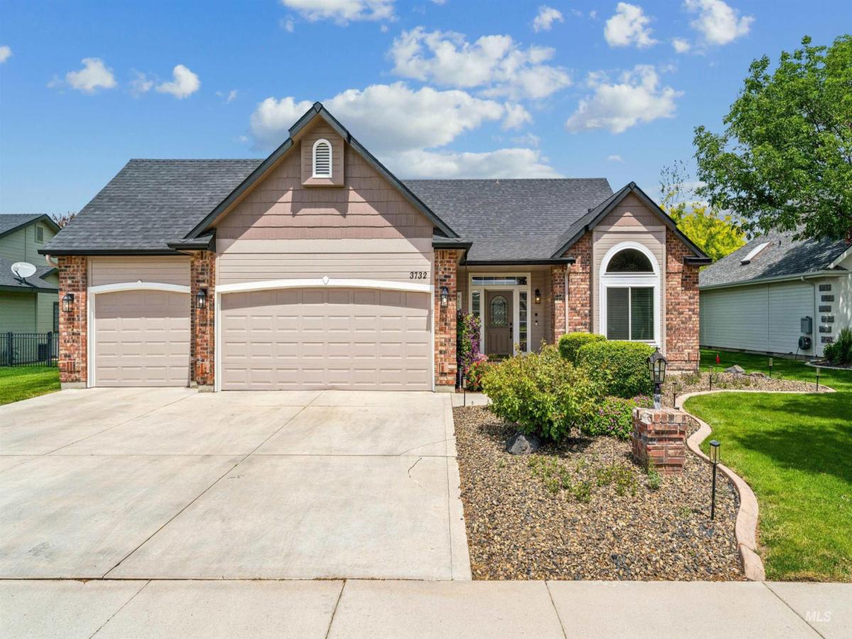 MLS #98986158 image #0