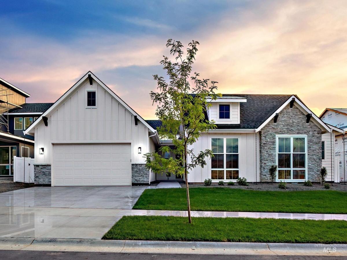MLS #98986183 image #0