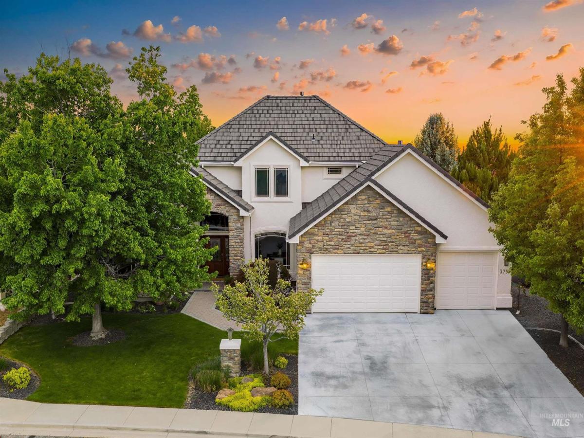 MLS #98986198 image #0