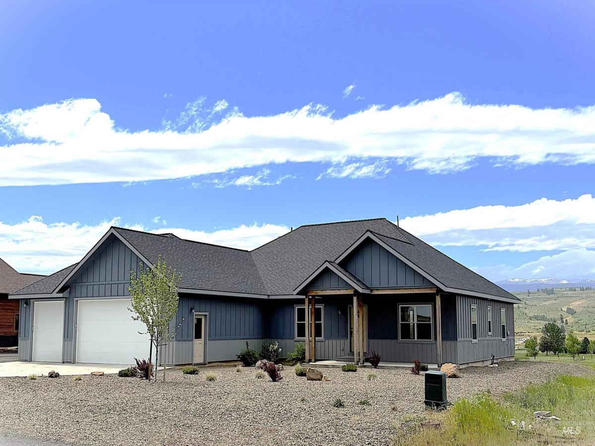 MLS #98986384 image #0