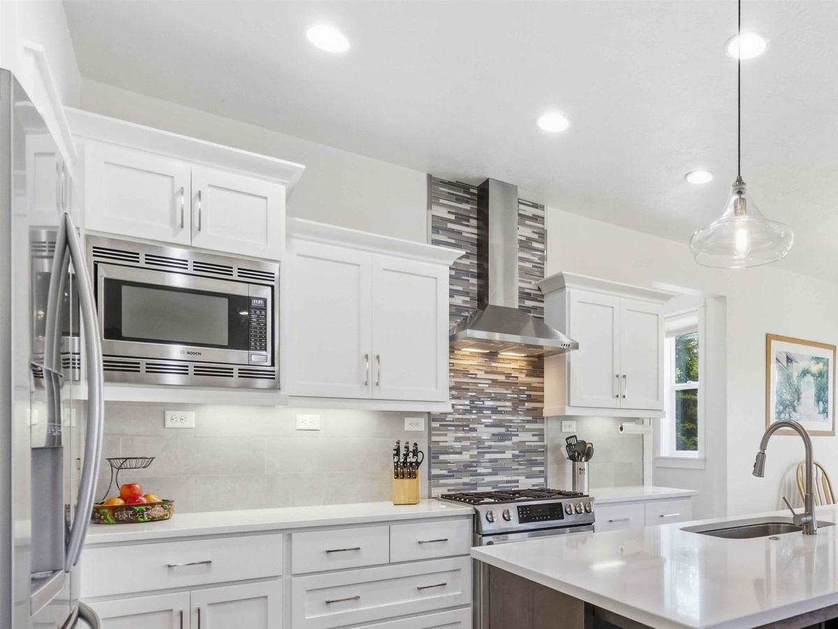 MLS #98986404 image #0