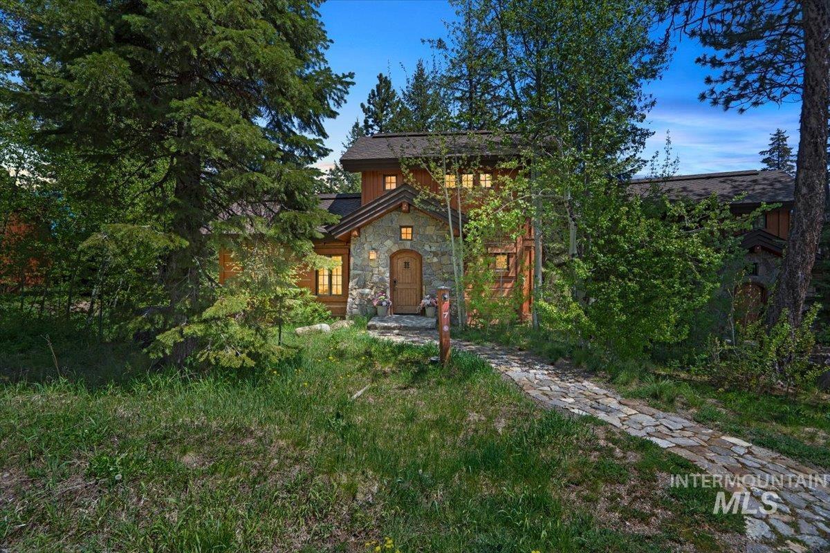 MLS #98986411 image #0