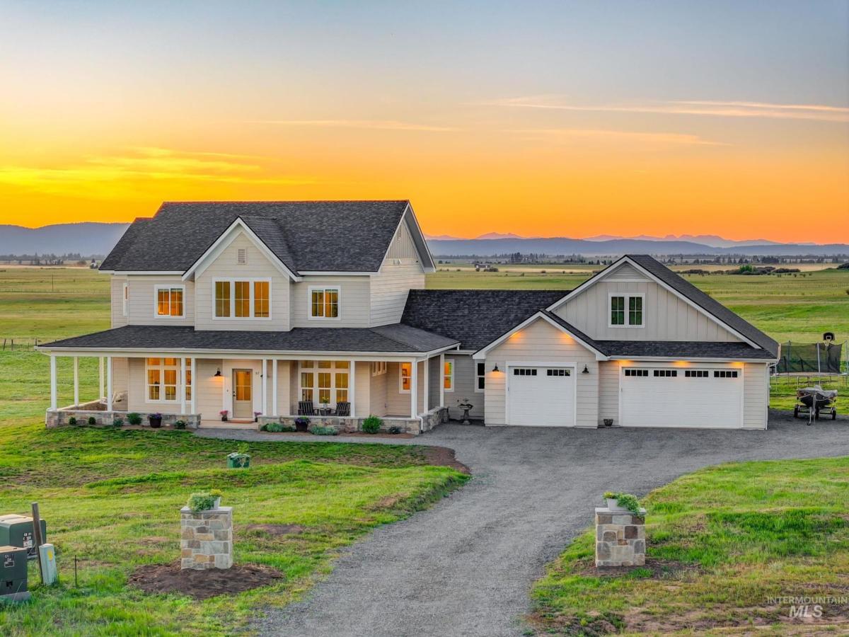 MLS #98986806 image #0