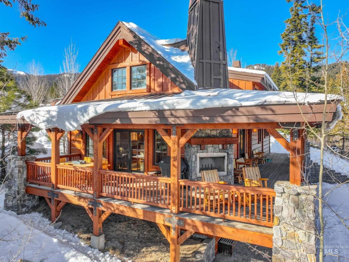 MLS #98987035 image #0