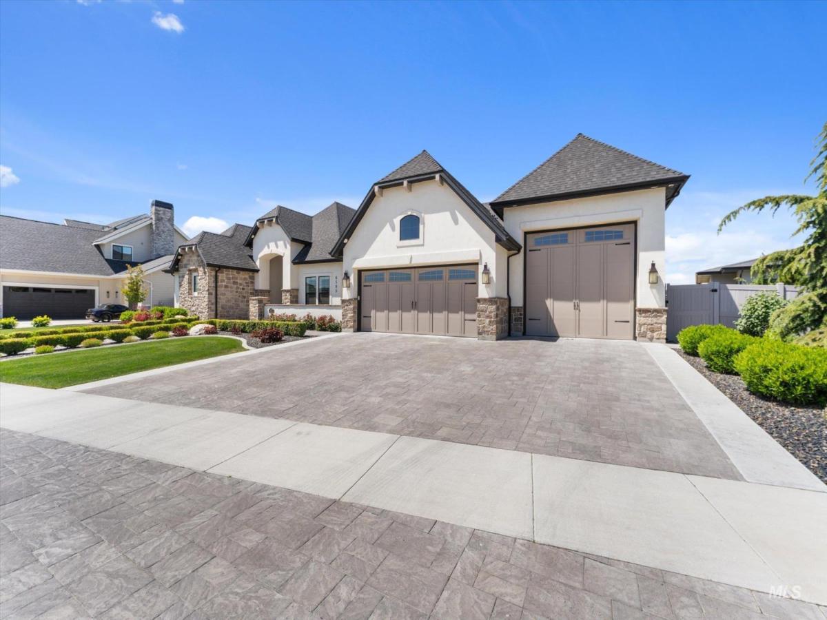 MLS #98987076 image #0