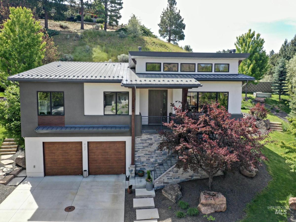 MLS #98987163 image #0
