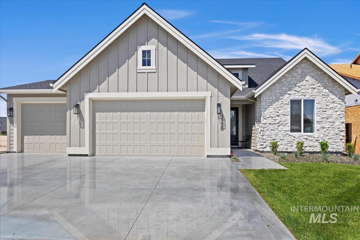 MLS #98989034 image #0