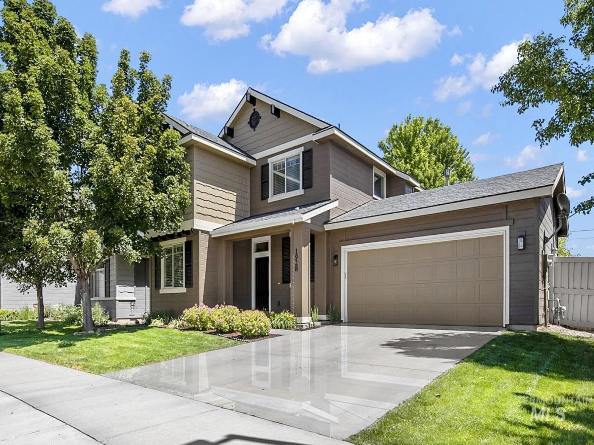 MLS #98989076 image #0
