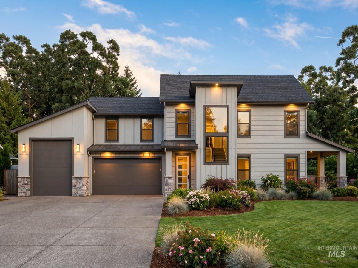 MLS #98989184 image #0