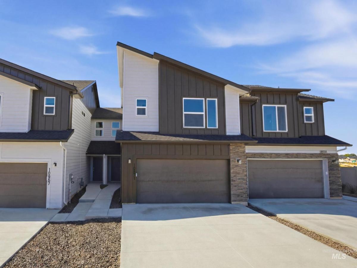 MLS #98989366 image #0