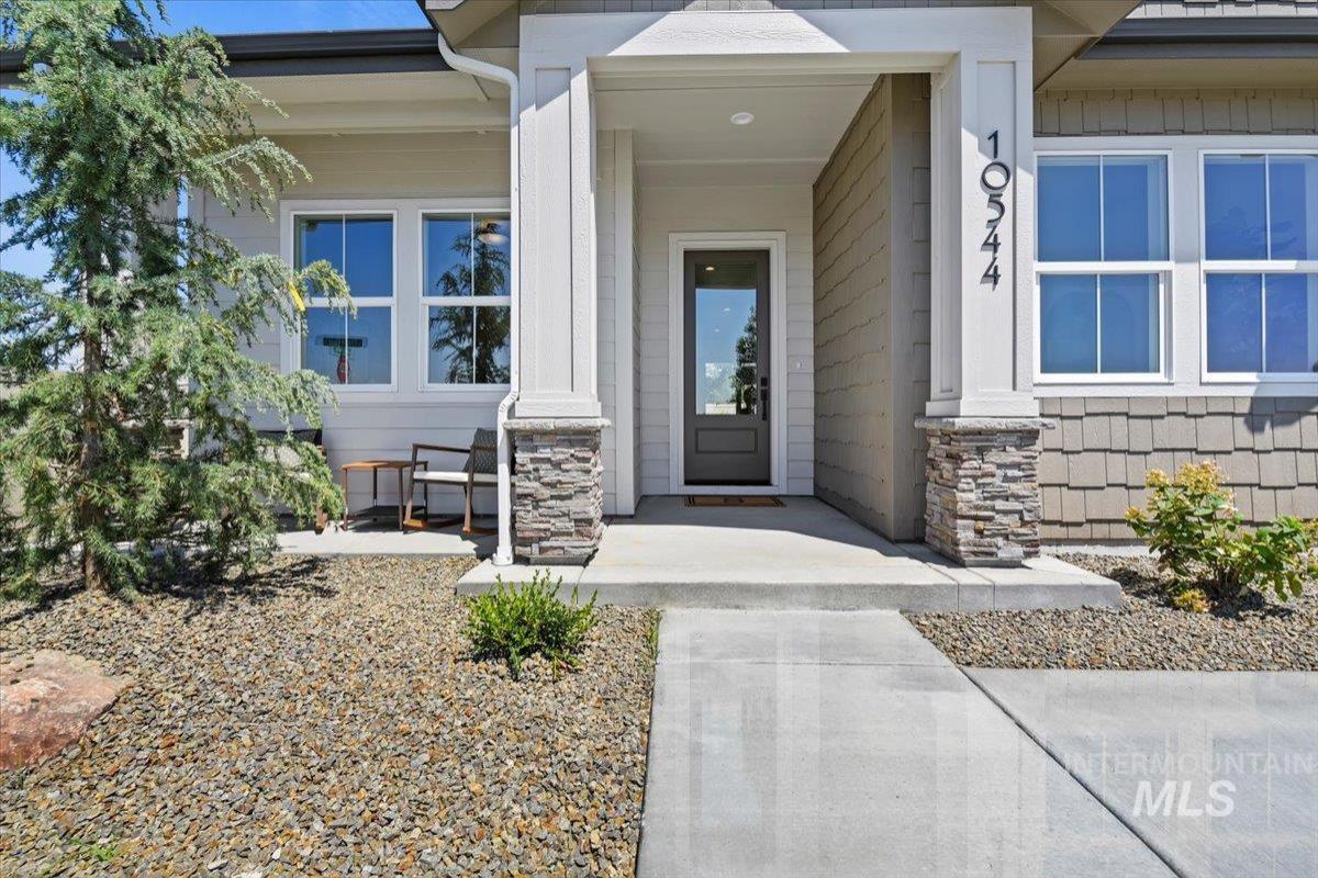 MLS #98990134 image #0