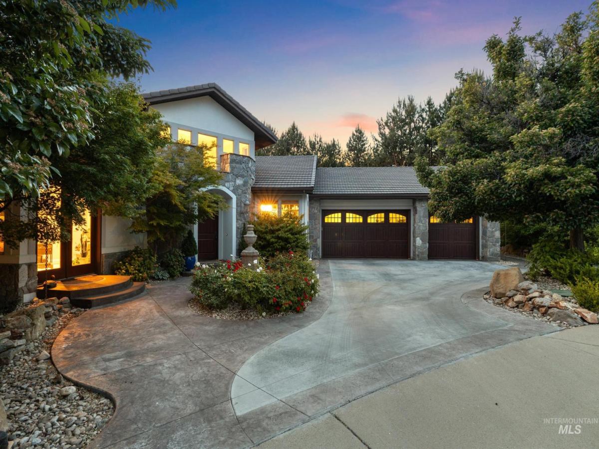 MLS #98990214 image #0