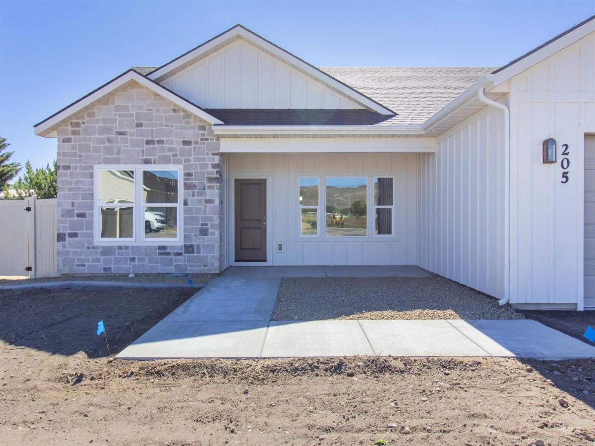 MLS #98990397 image #0