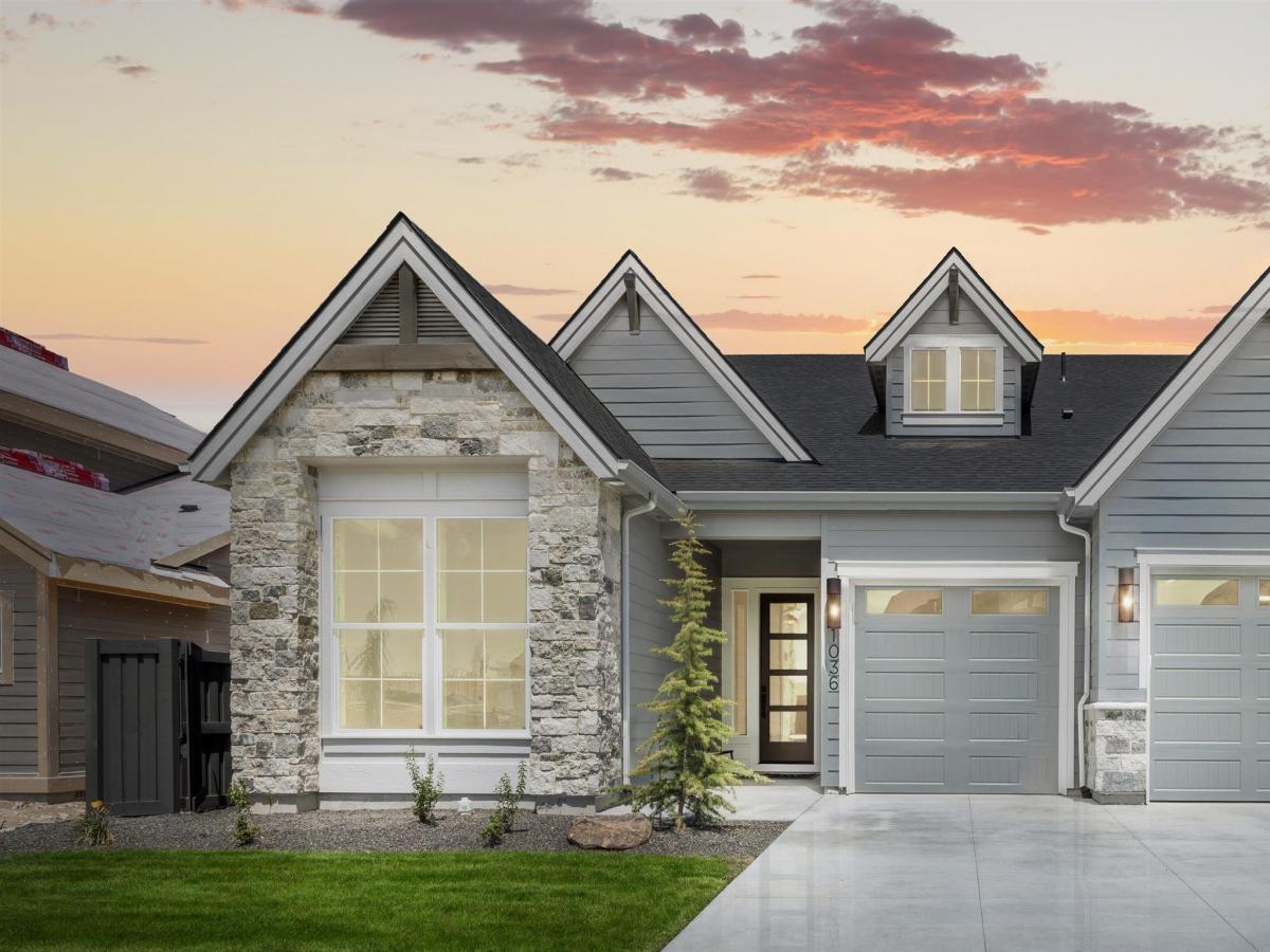MLS #98990424 image #0