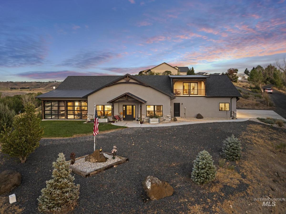 MLS #98990545 image #0