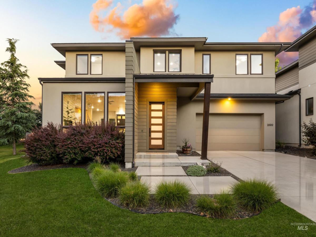 MLS #98990684 image #0