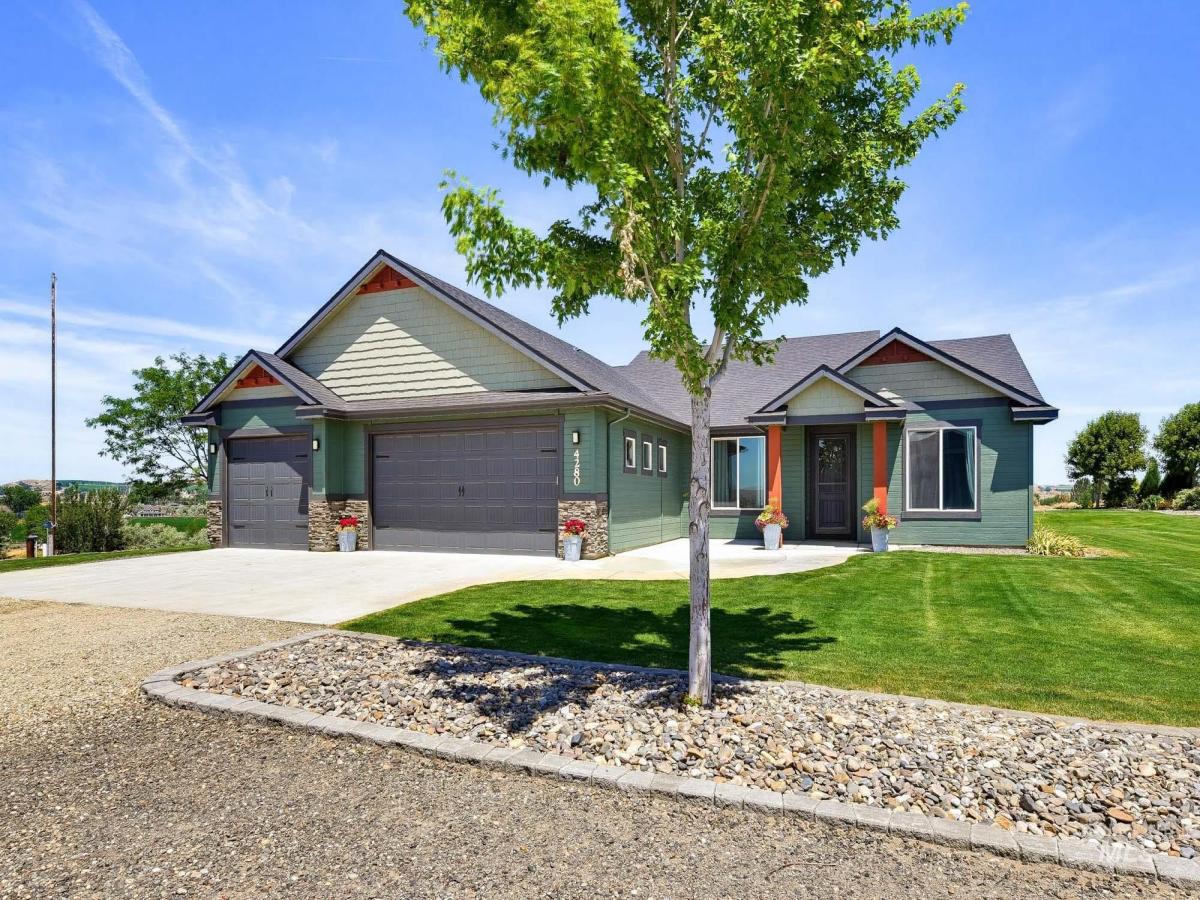 MLS #98990775 image #0