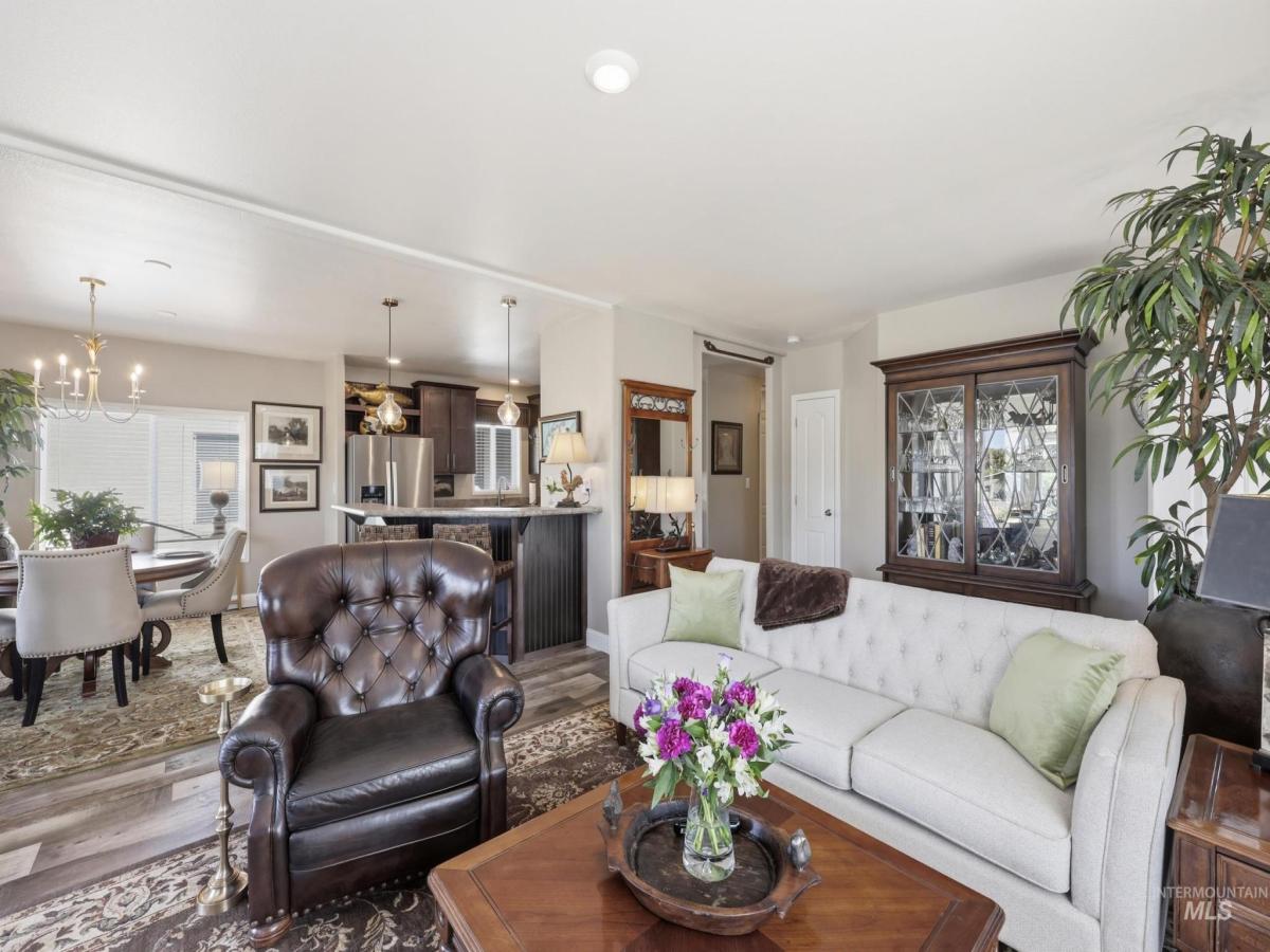 MLS #98991174 image #0