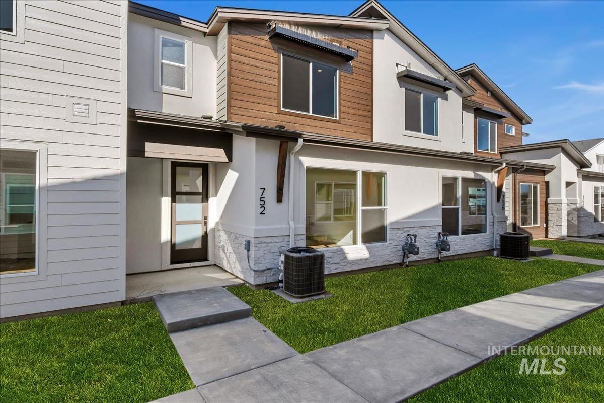 MLS #98991904 image #0