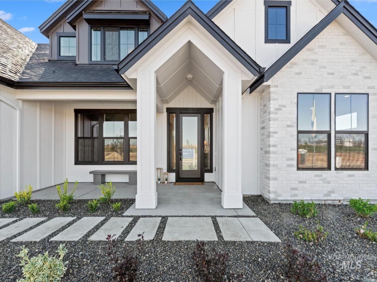MLS #98992165 image #0