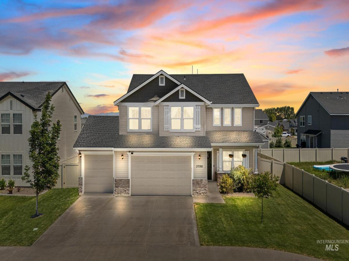 MLS #98992637 image #0