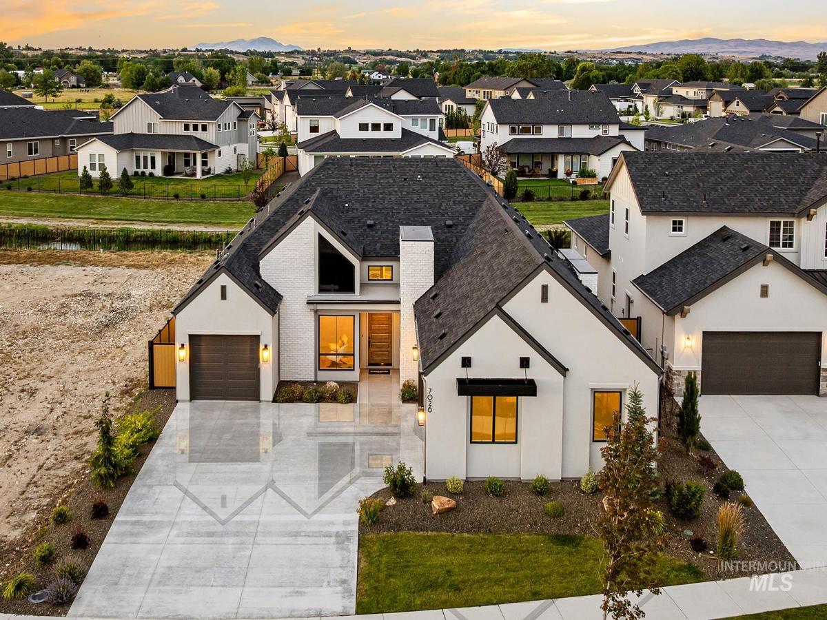 MLS #98992840 image #0