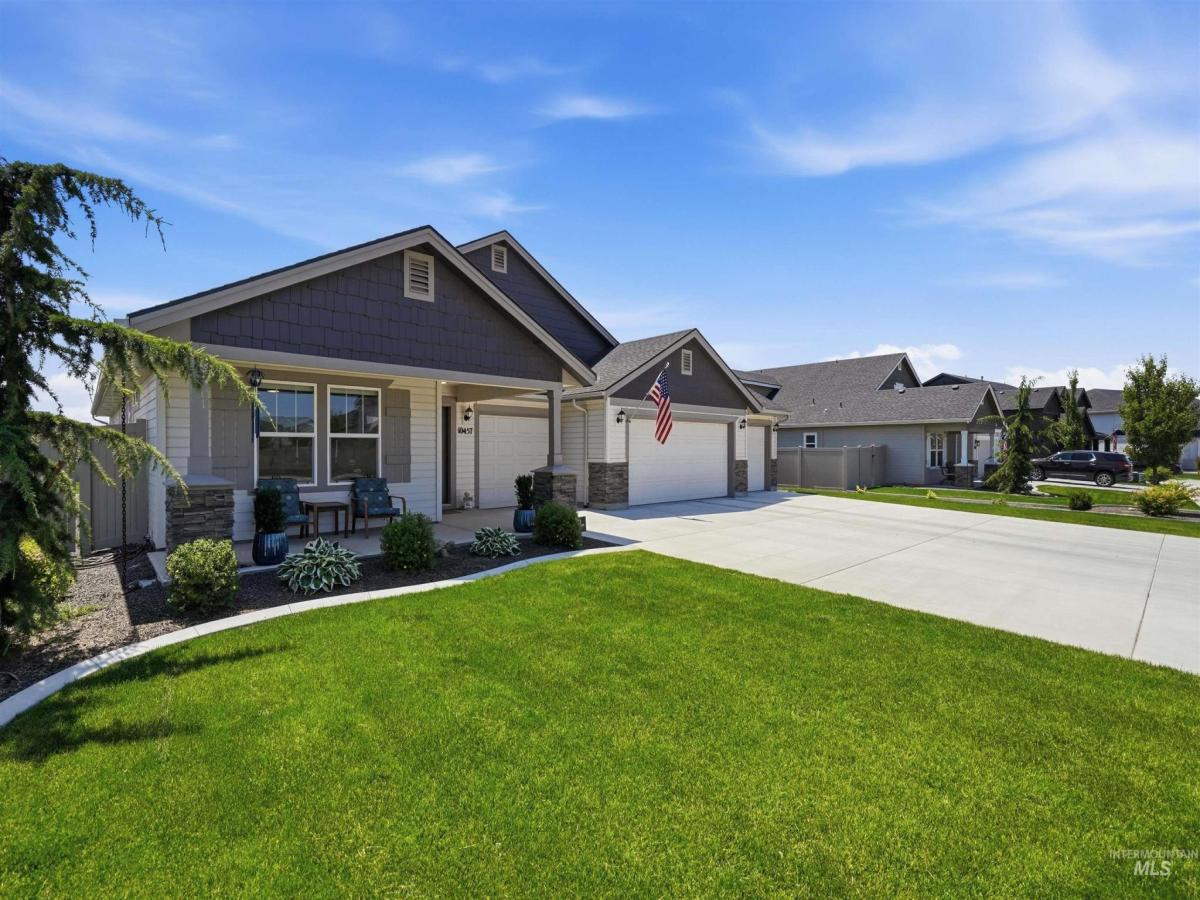 MLS #98993012 image #0