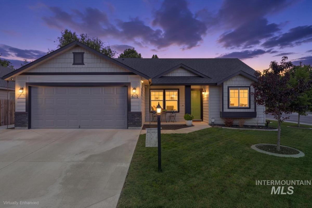 MLS #98993230 image #0