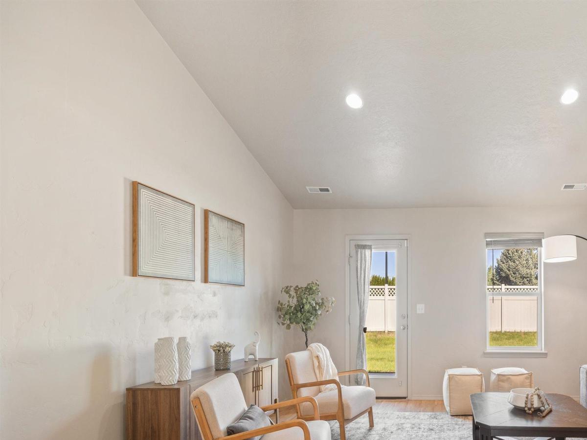 MLS #98993267 image #0