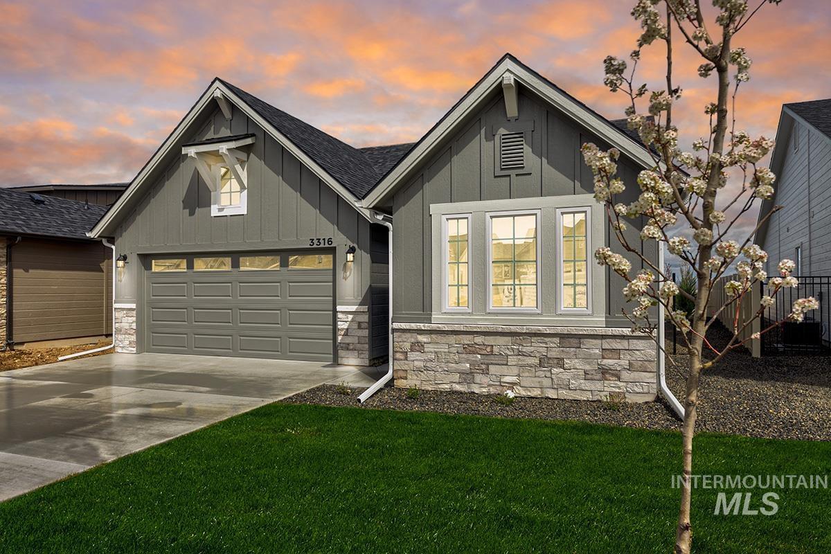 MLS #98993300 image #0