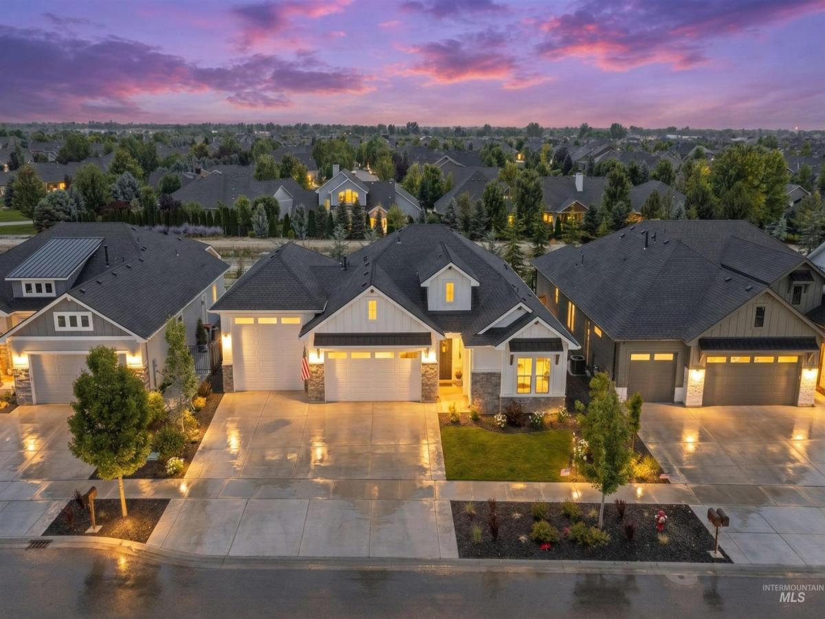 MLS #98993338 image #0