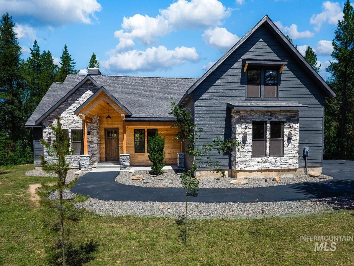 MLS #98994099 image #0