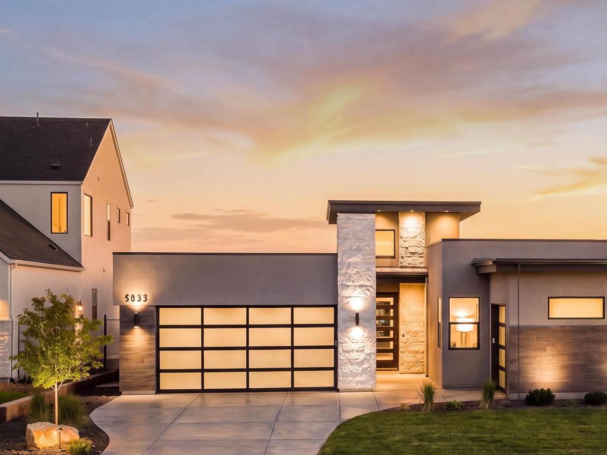 MLS #98994352 image #0