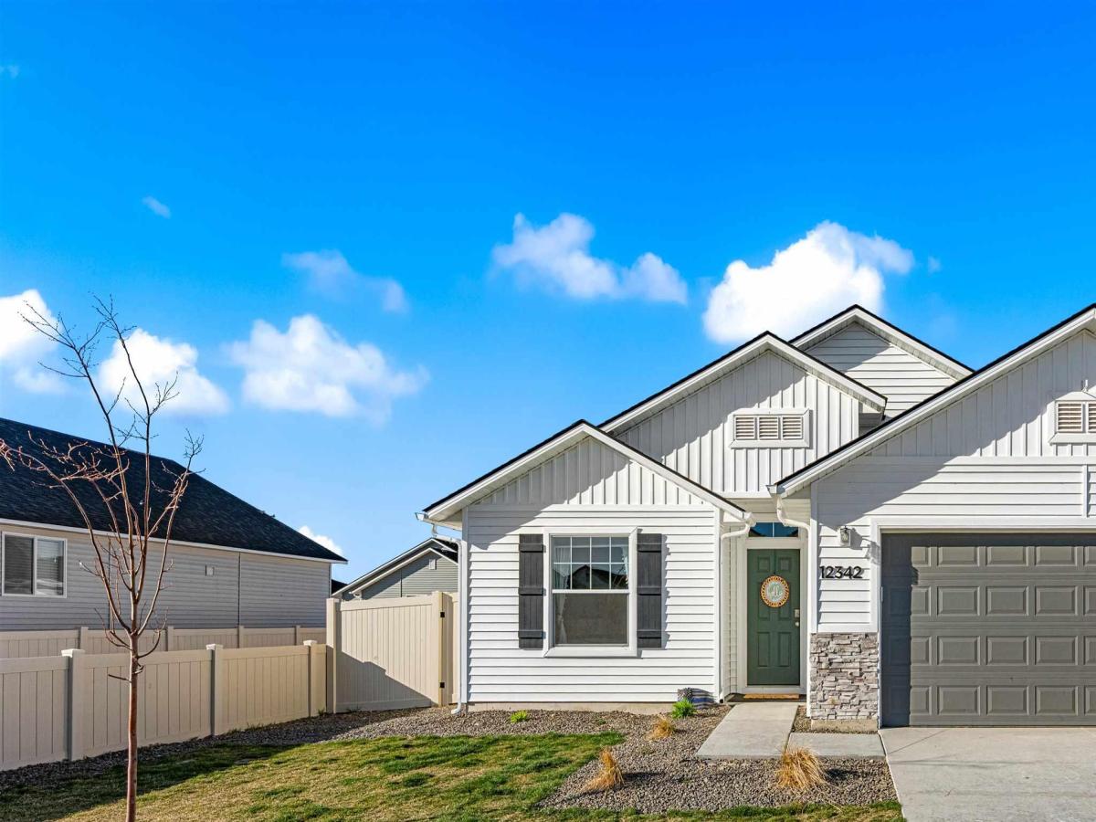 MLS #98995022 image #0