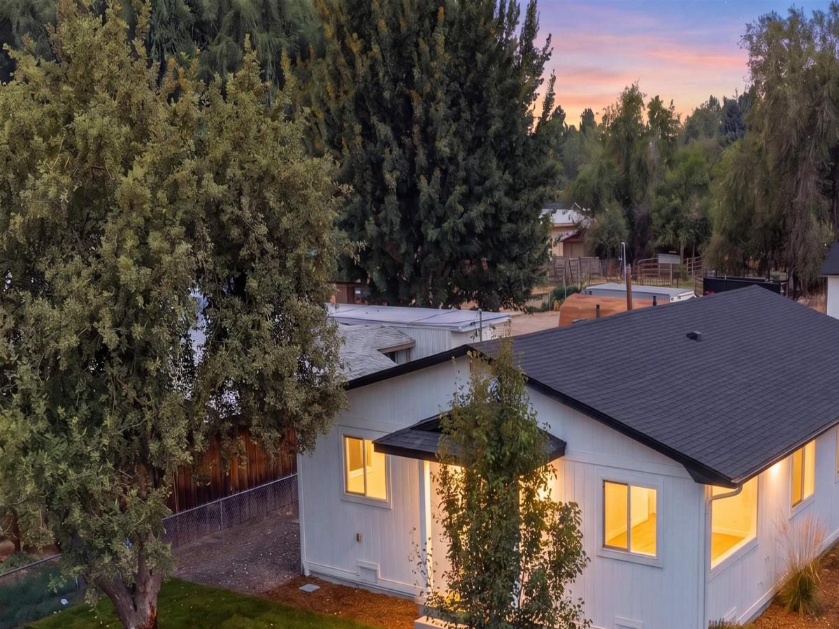 MLS #98995416 image #0