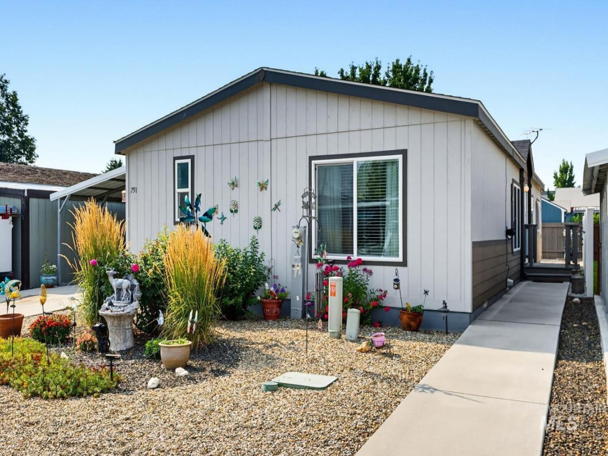 MLS #98995503 image #0