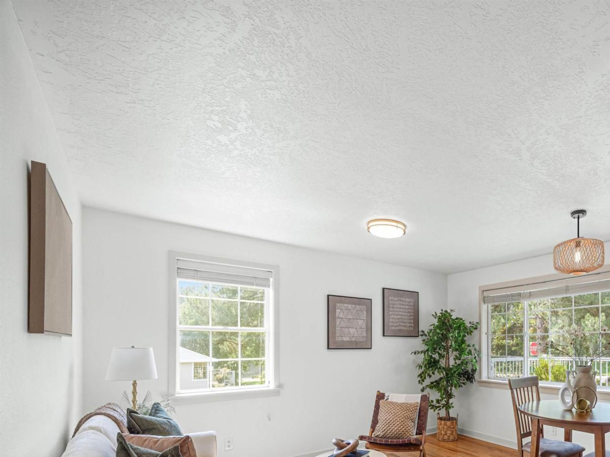 MLS #98995716 image #0