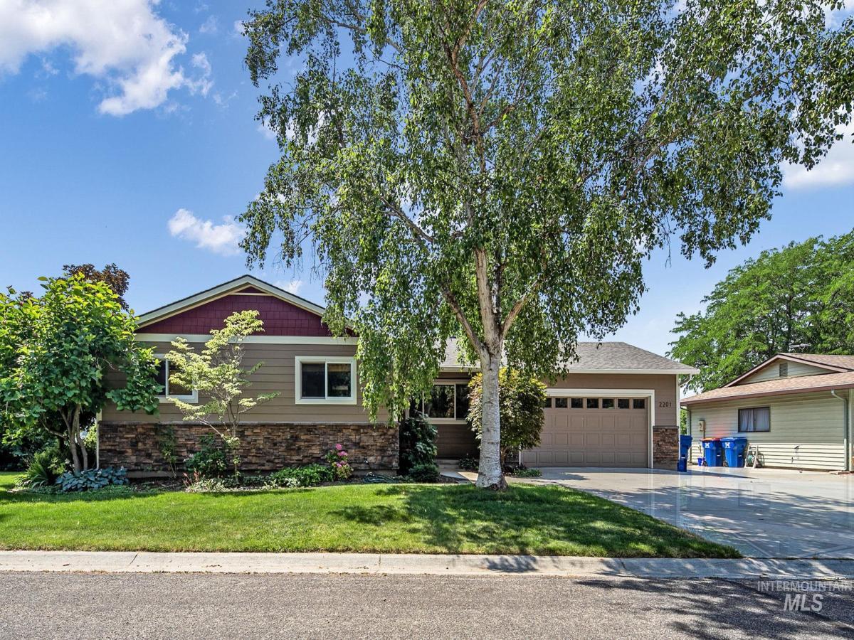 MLS #98995873 image #0