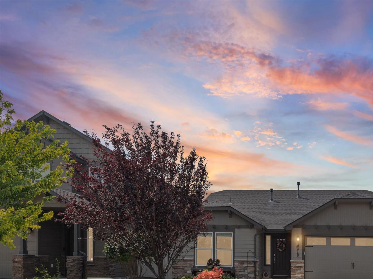 MLS #98996014 image #0